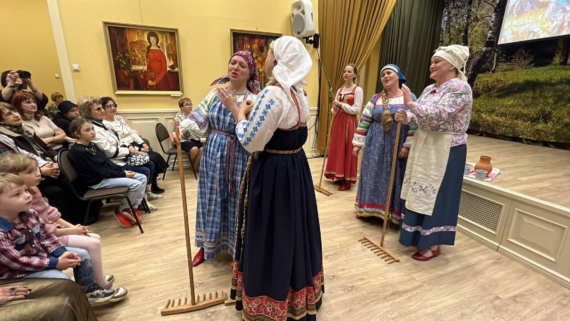 Солнечногорск, музей, лето, ансамбль, путевойдворец