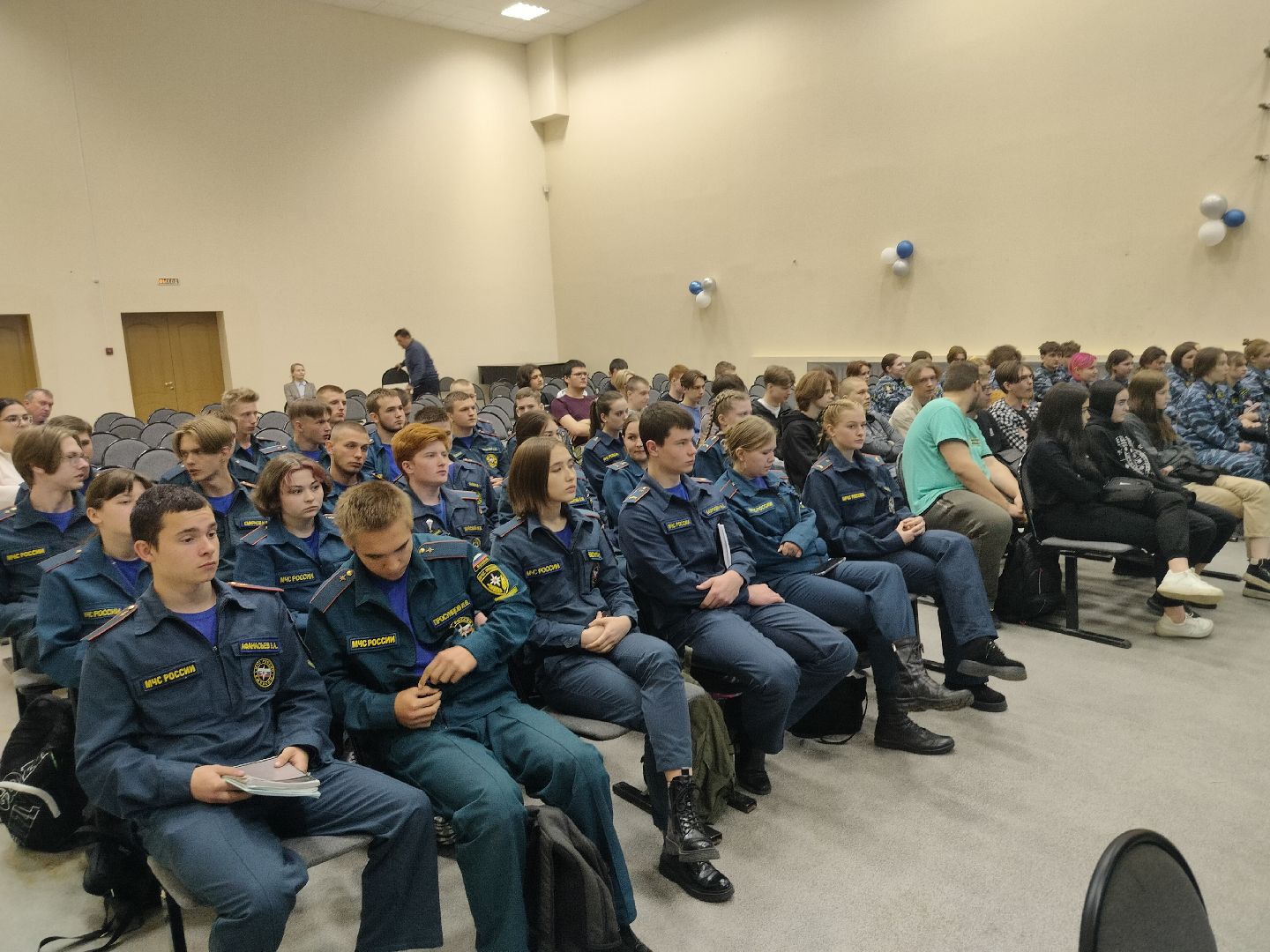 Госавтоинспекция, безопасная мобильность, студенты, социальный раунд, транспорт