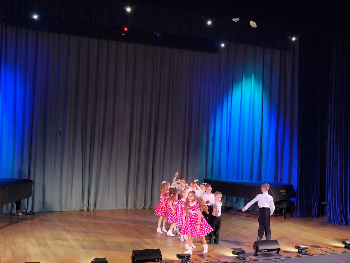 дети; видное; танцы; концерт; дши