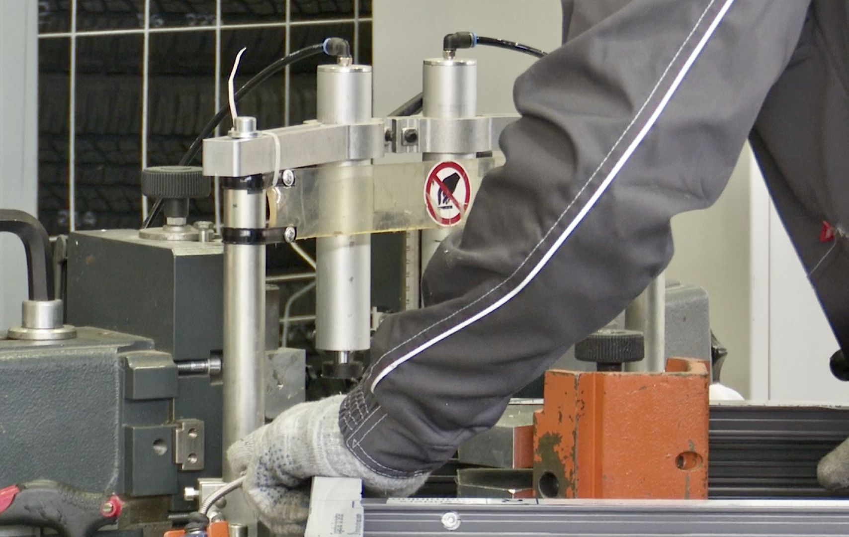 Клин, экономика, производство, люди