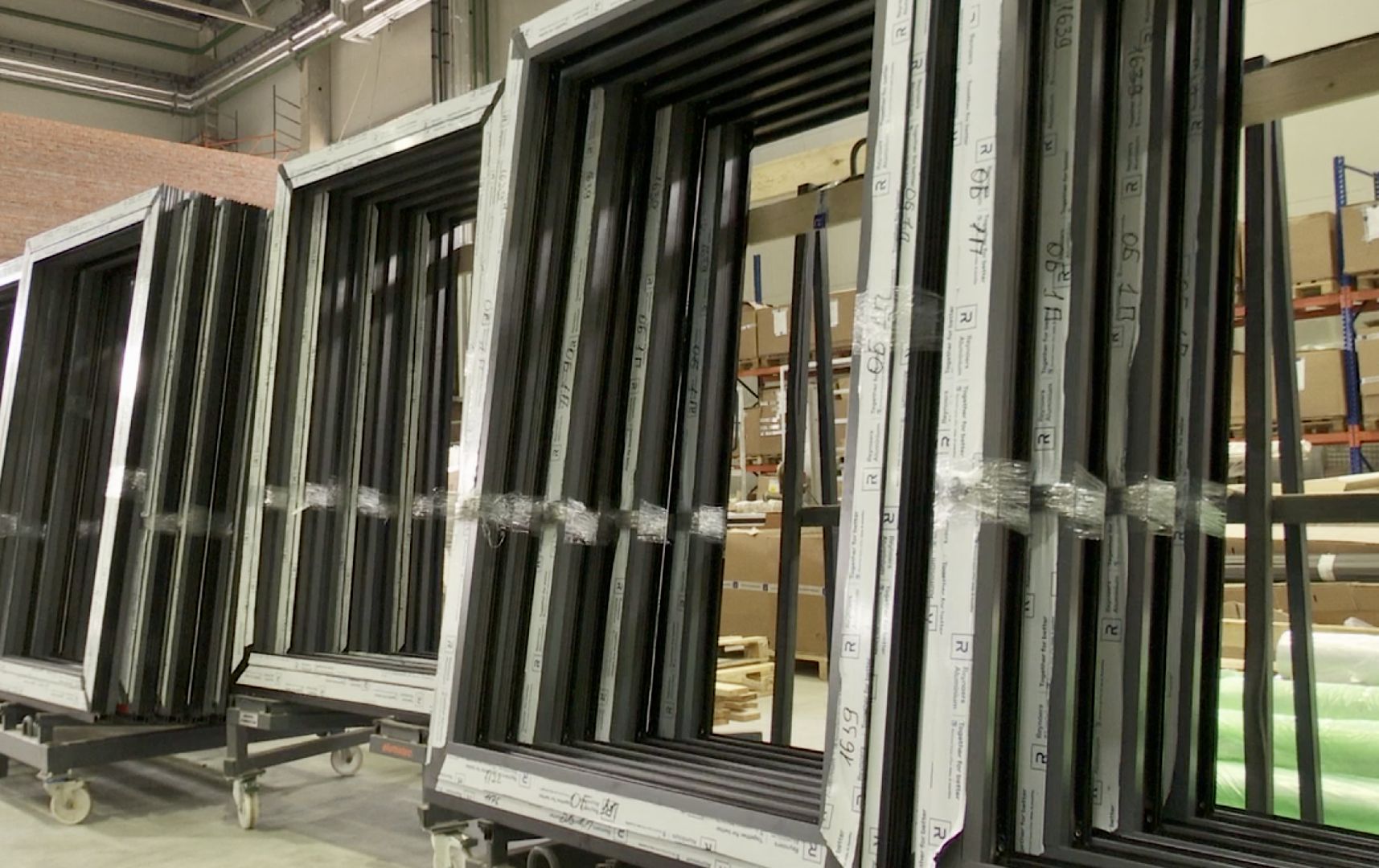 Клин, экономика, производство, люди