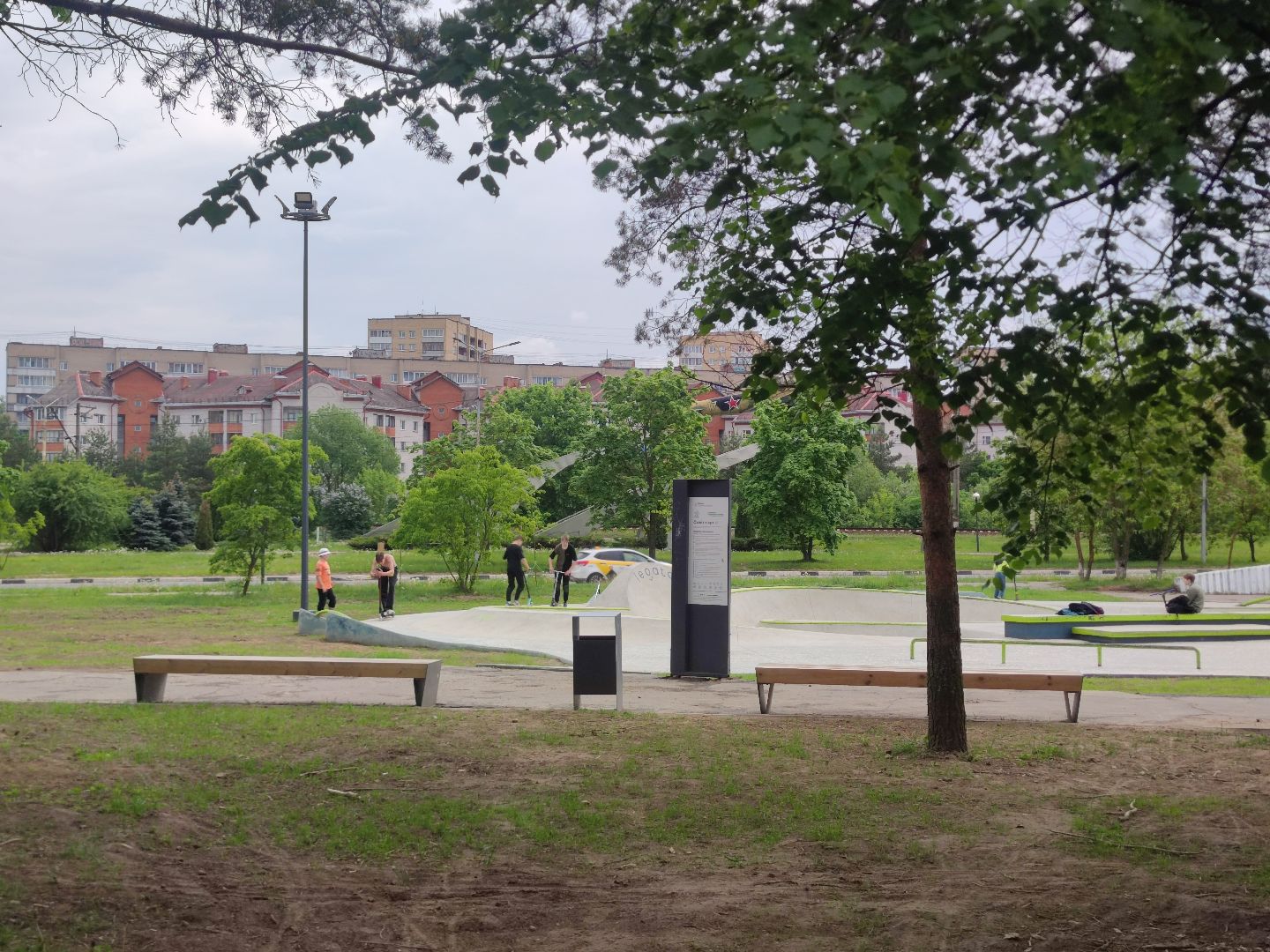 Лавочки, скейт-парк, Сбер, Дубна