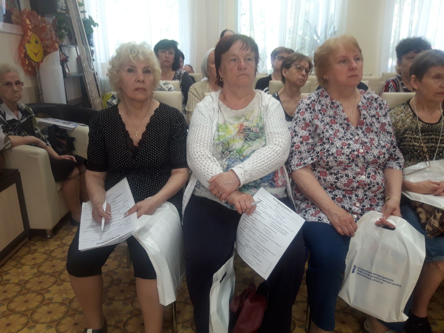 жк, пенсионеры, доброе дело,