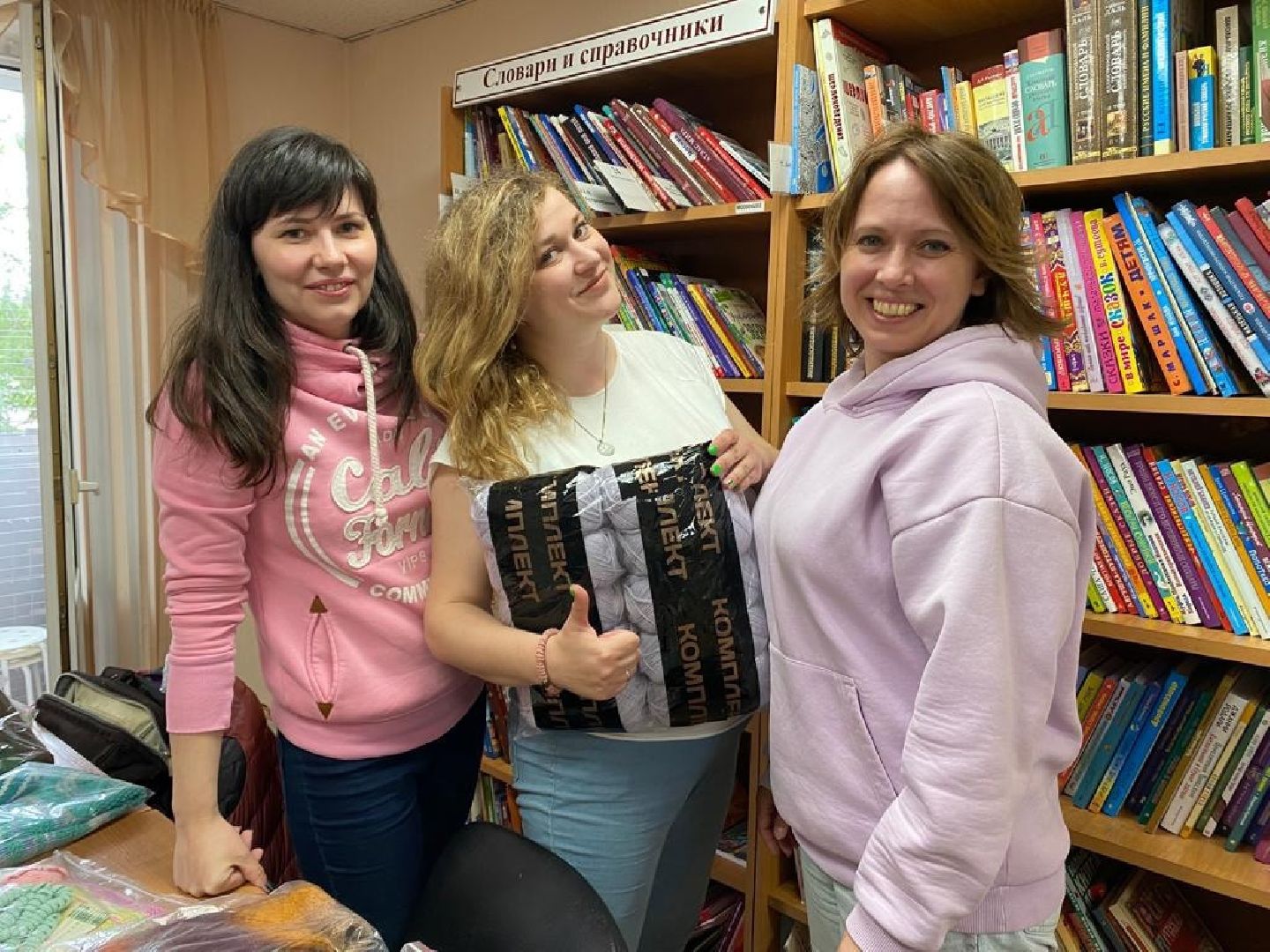 Вязание, благотворительность, недоношенные дети, Дубна