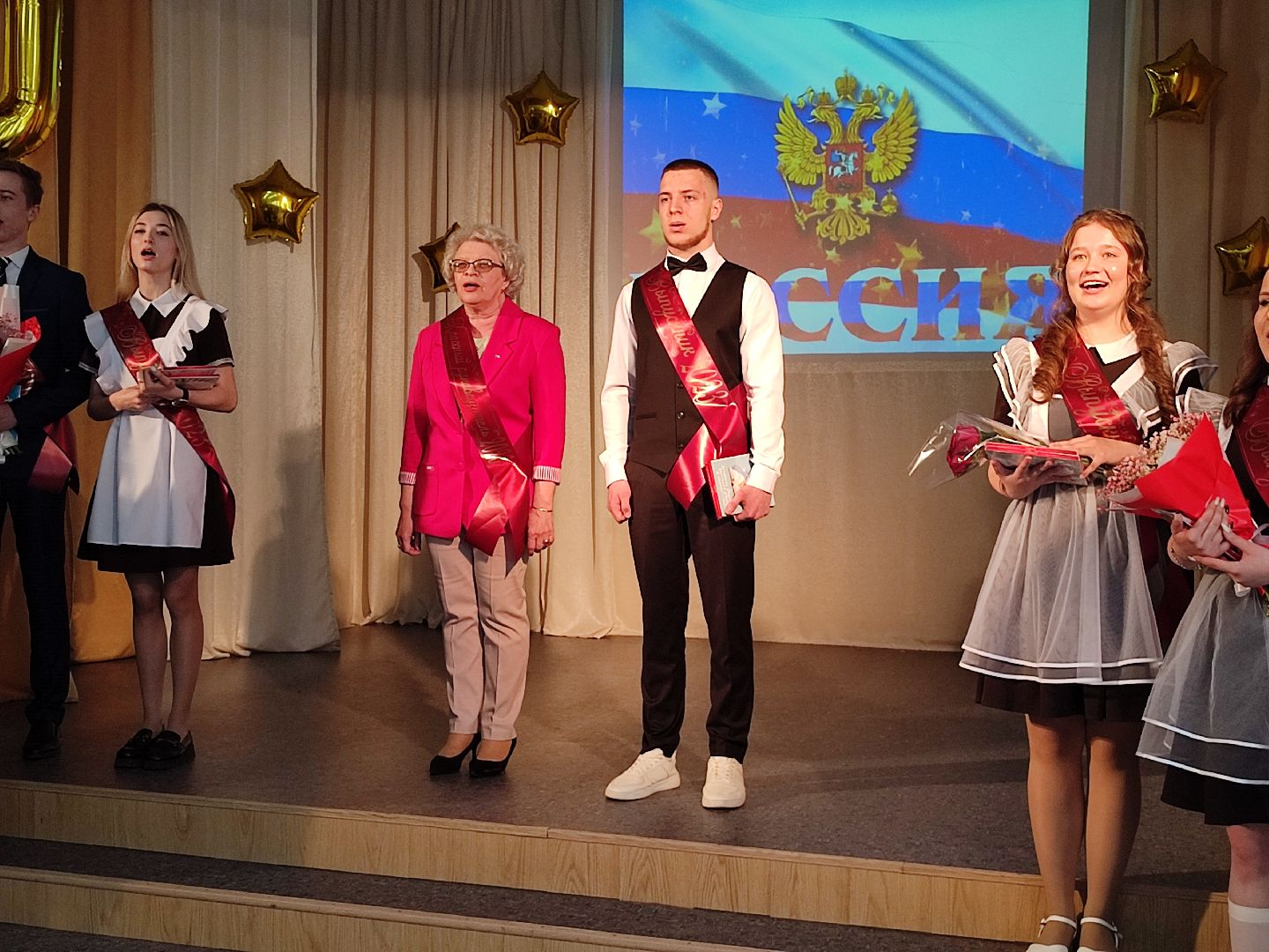 #последнийзвонок, #талдом, #школа, #выпускники, #конецучебногогода