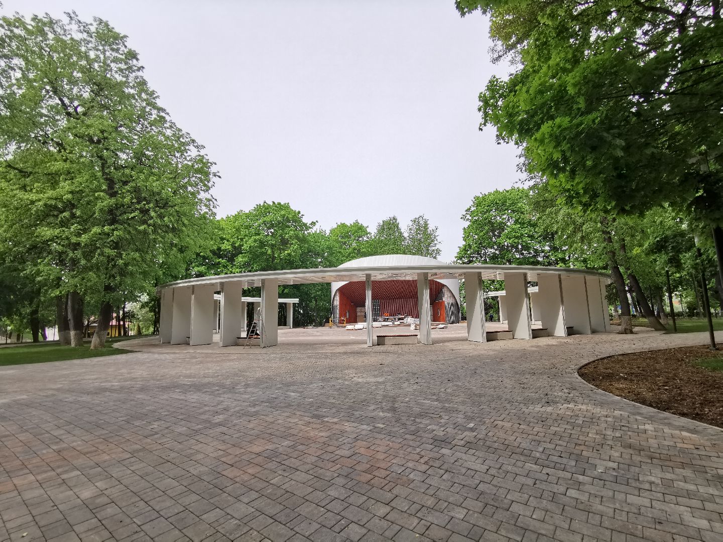 Подольск, парк, плитка