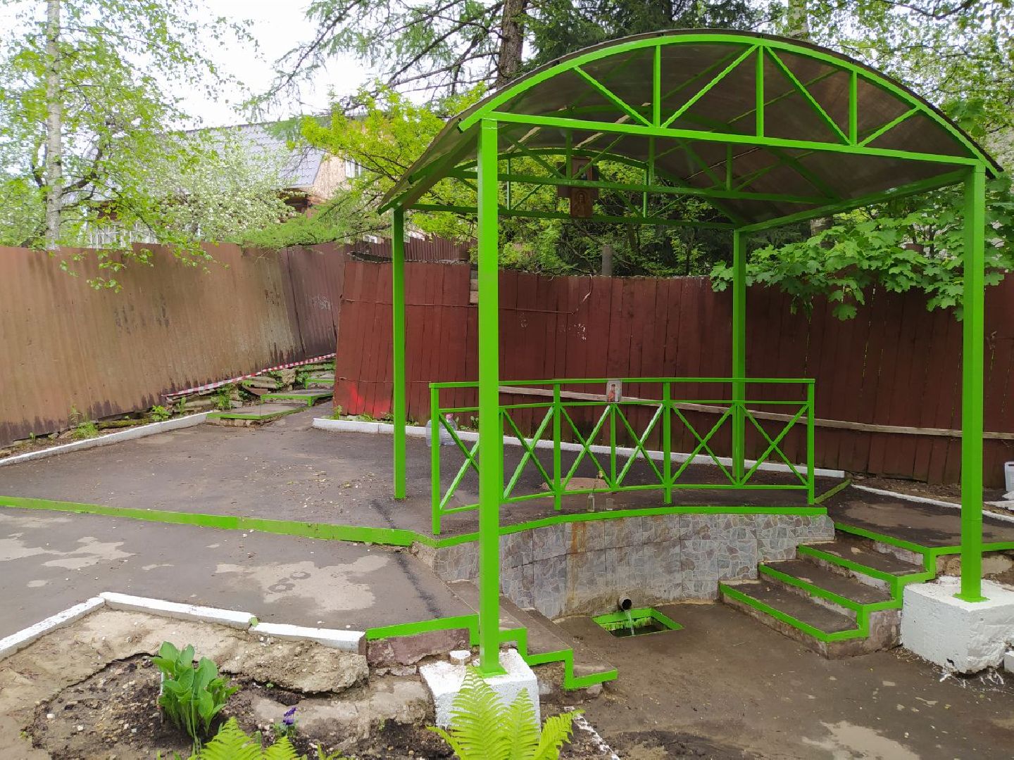 Нахабино, святой источник, благоустройство