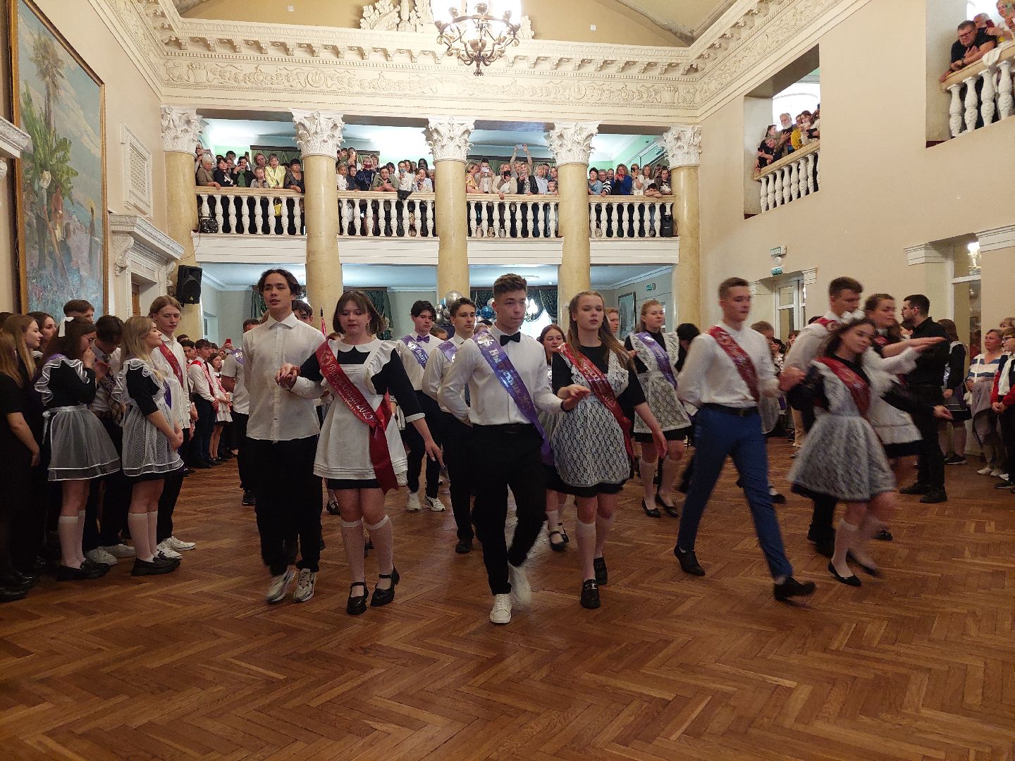 последний звонок, флагманская школа, образование, школьники