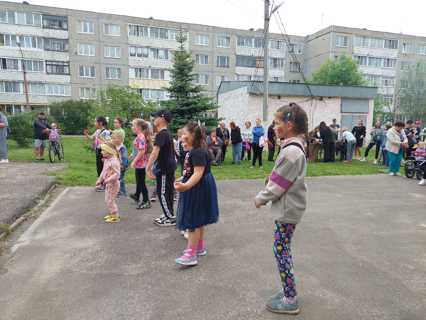 день добрых соседей, общество, праздник