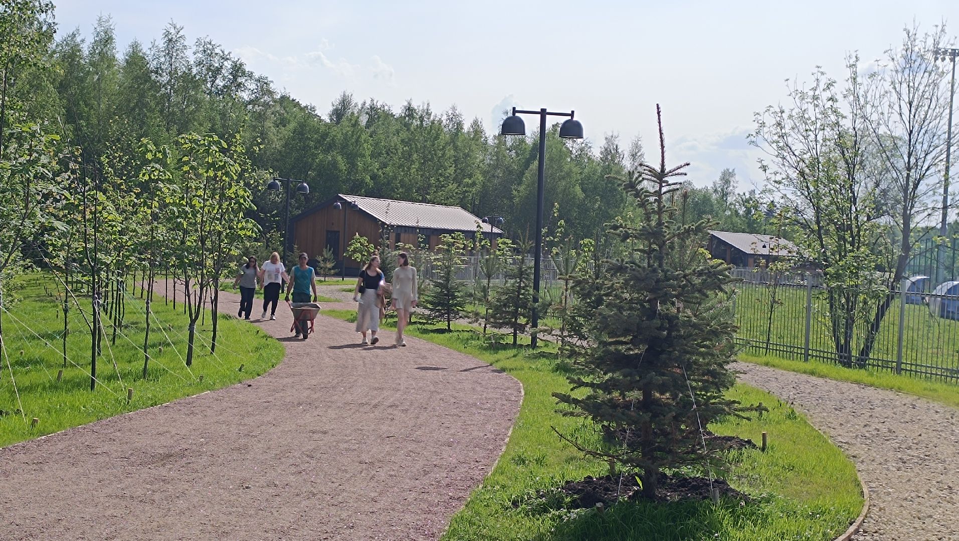 Благоустро