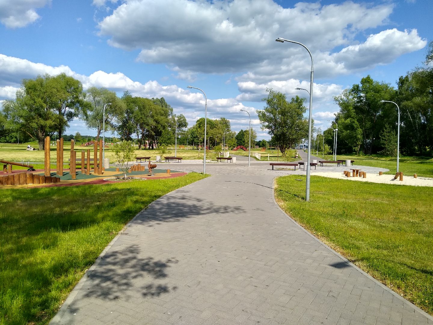 Благоустро