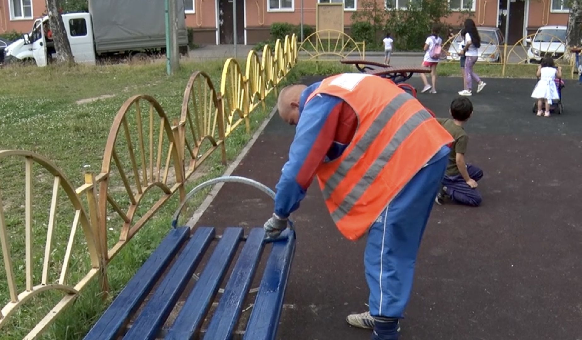 Благоустро