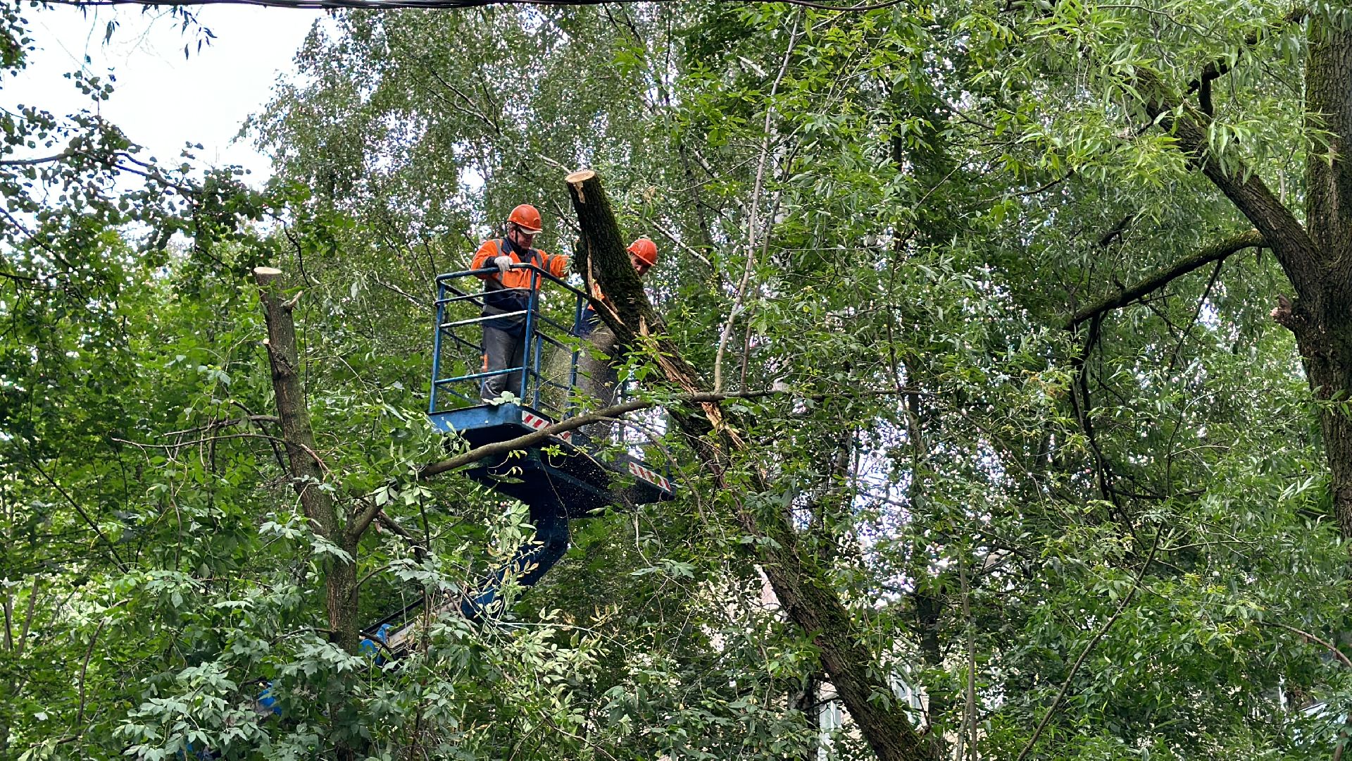 Благоустро