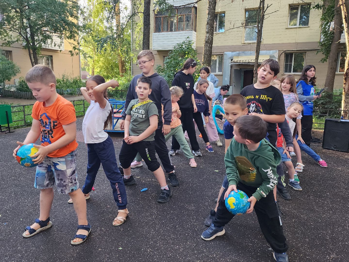 Благоустро