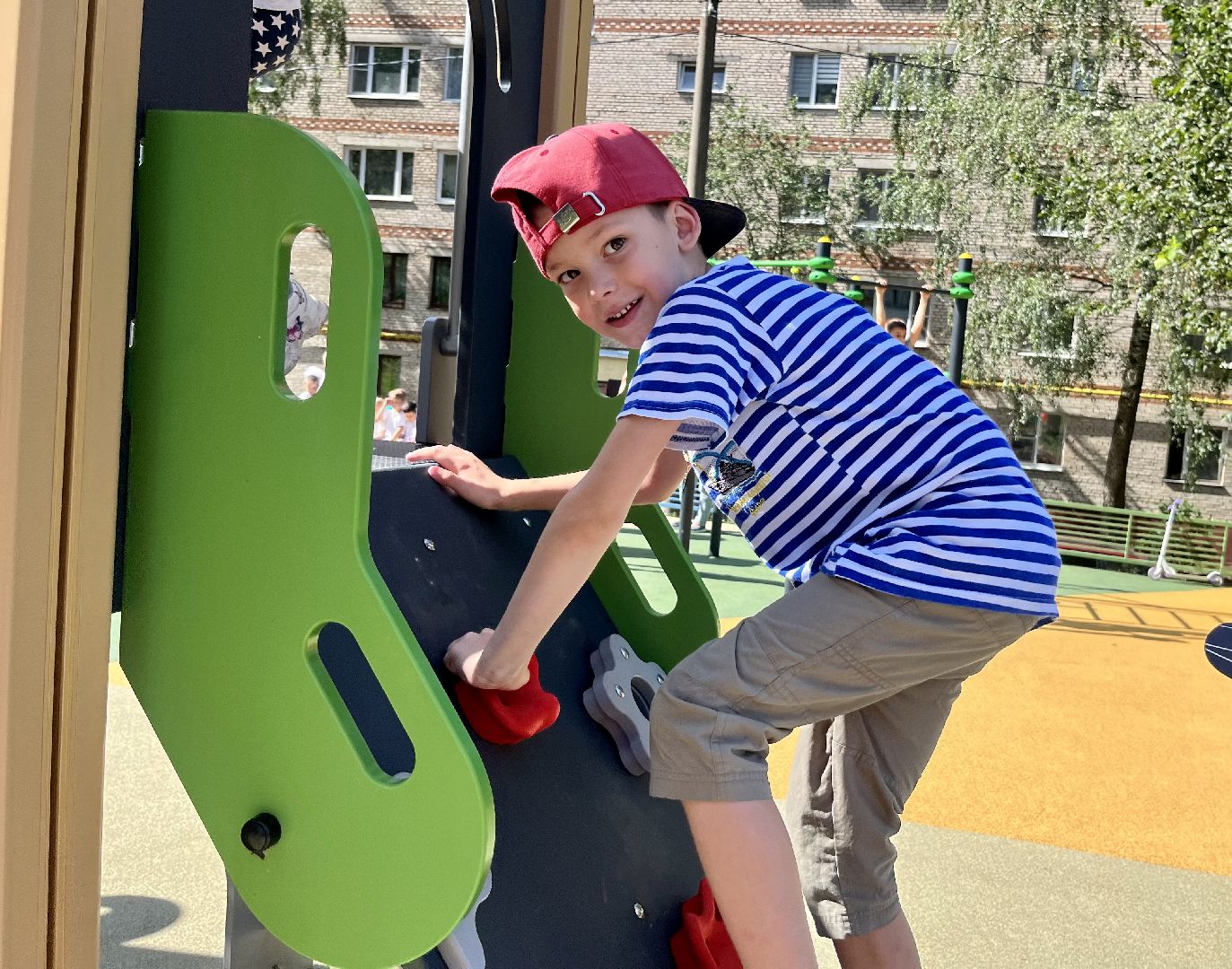 Благоустро