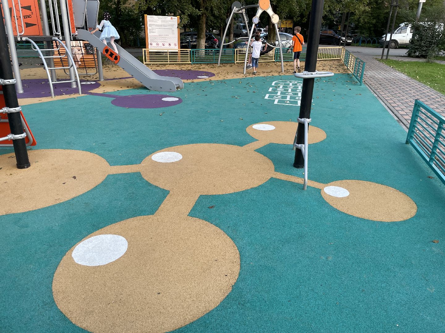 детская площадка