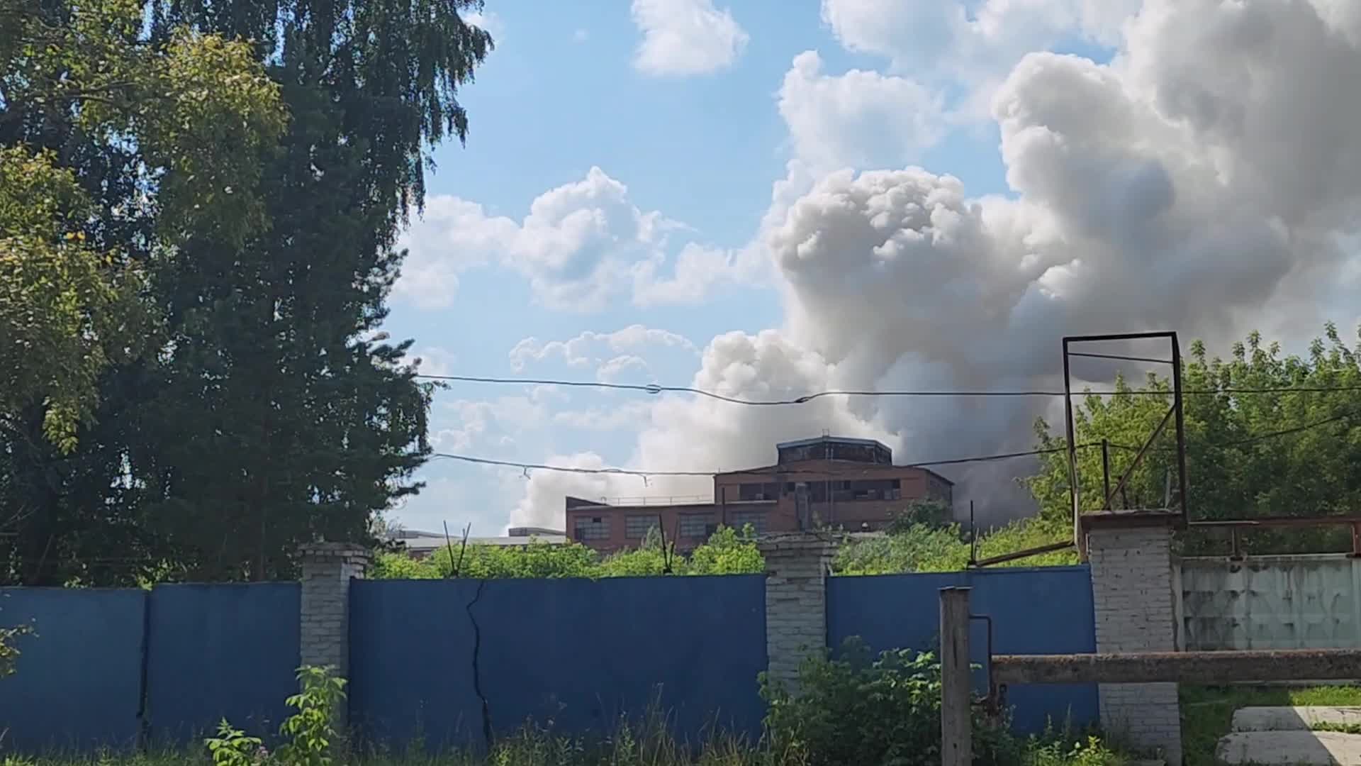 Пожар на складе алкоголя в Воскресенске потушен