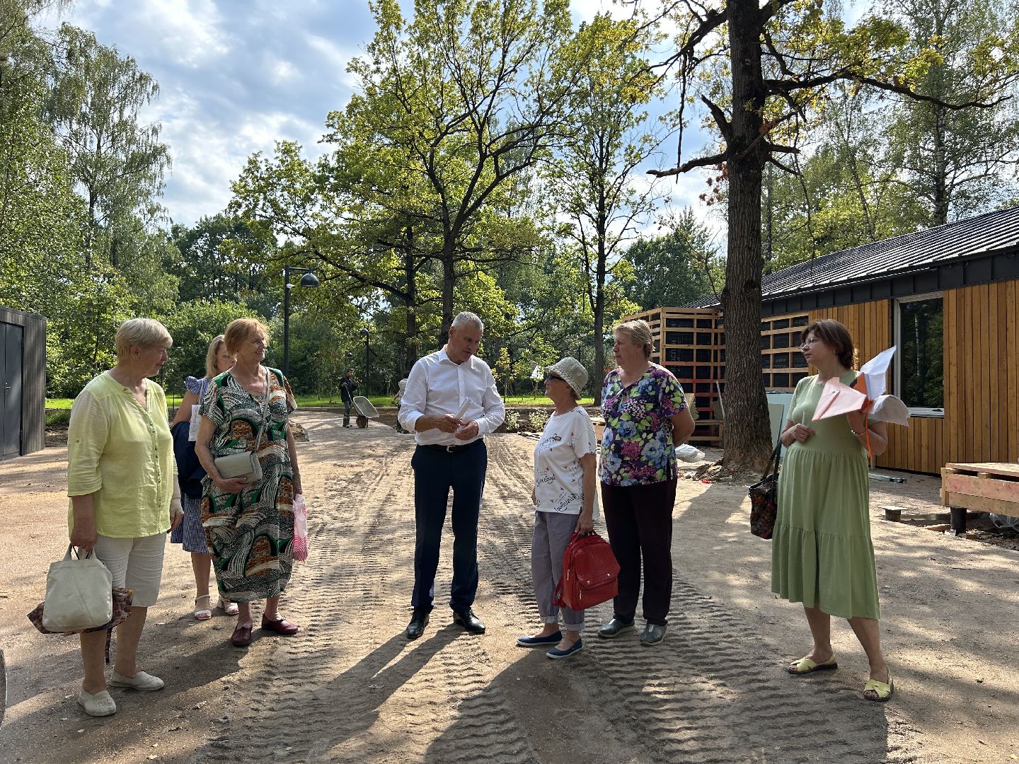 Благоустро