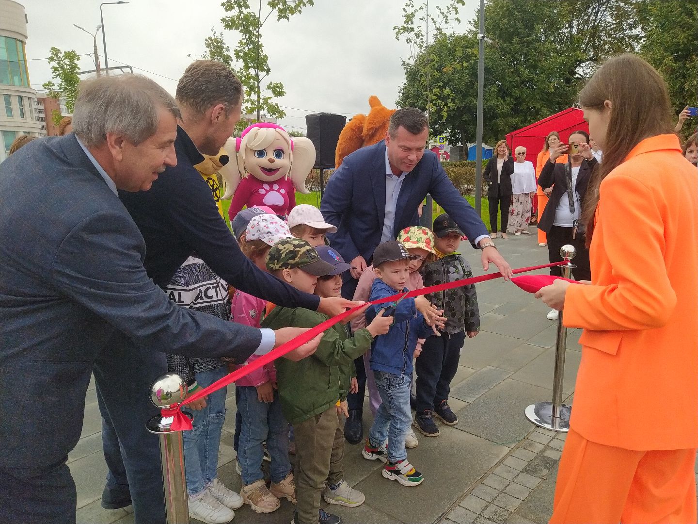 Благоустро