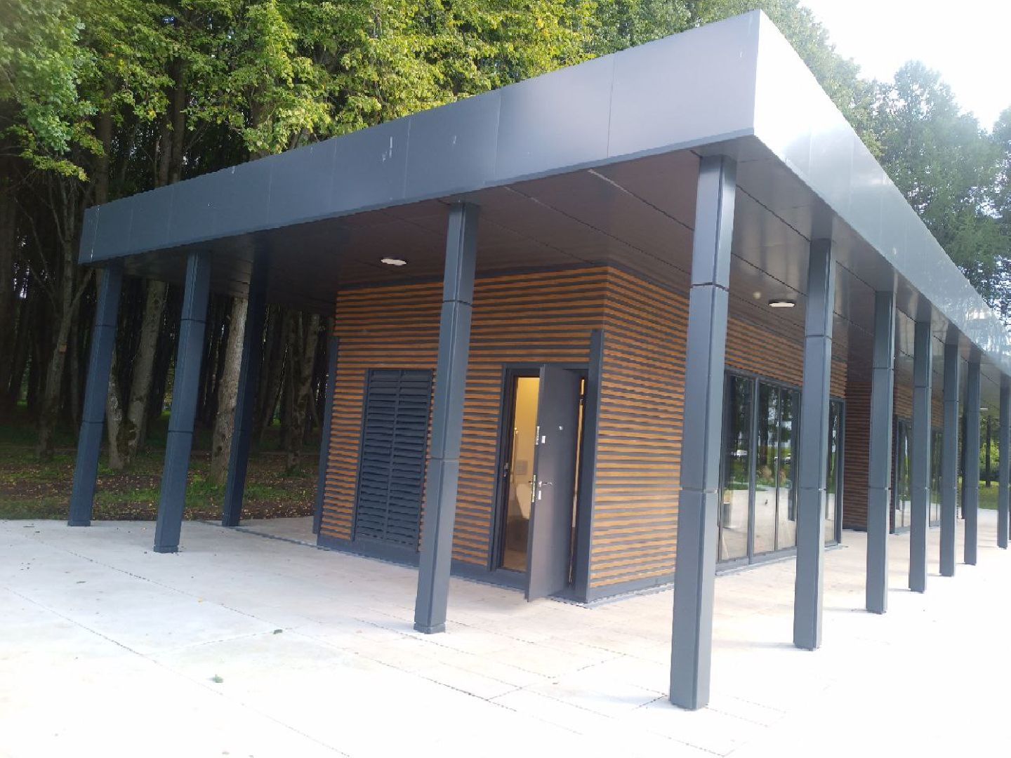 Благоустро