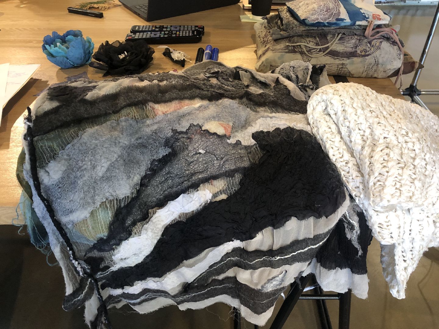 шелковая фабрика