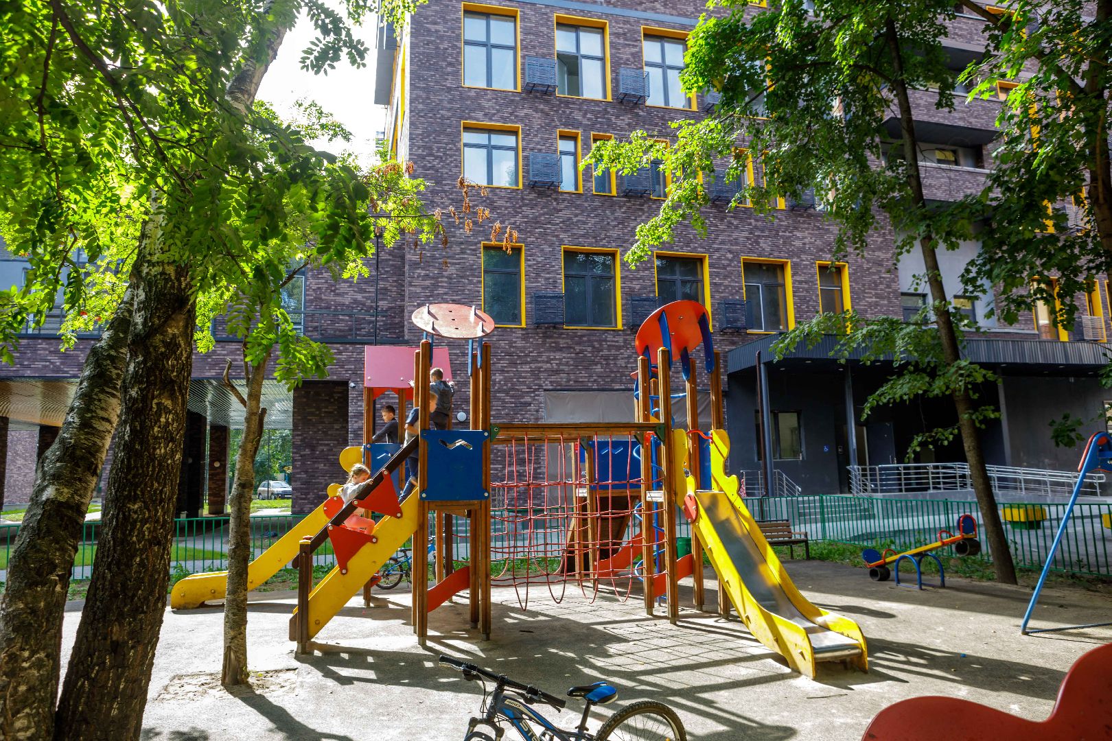 Благоустро