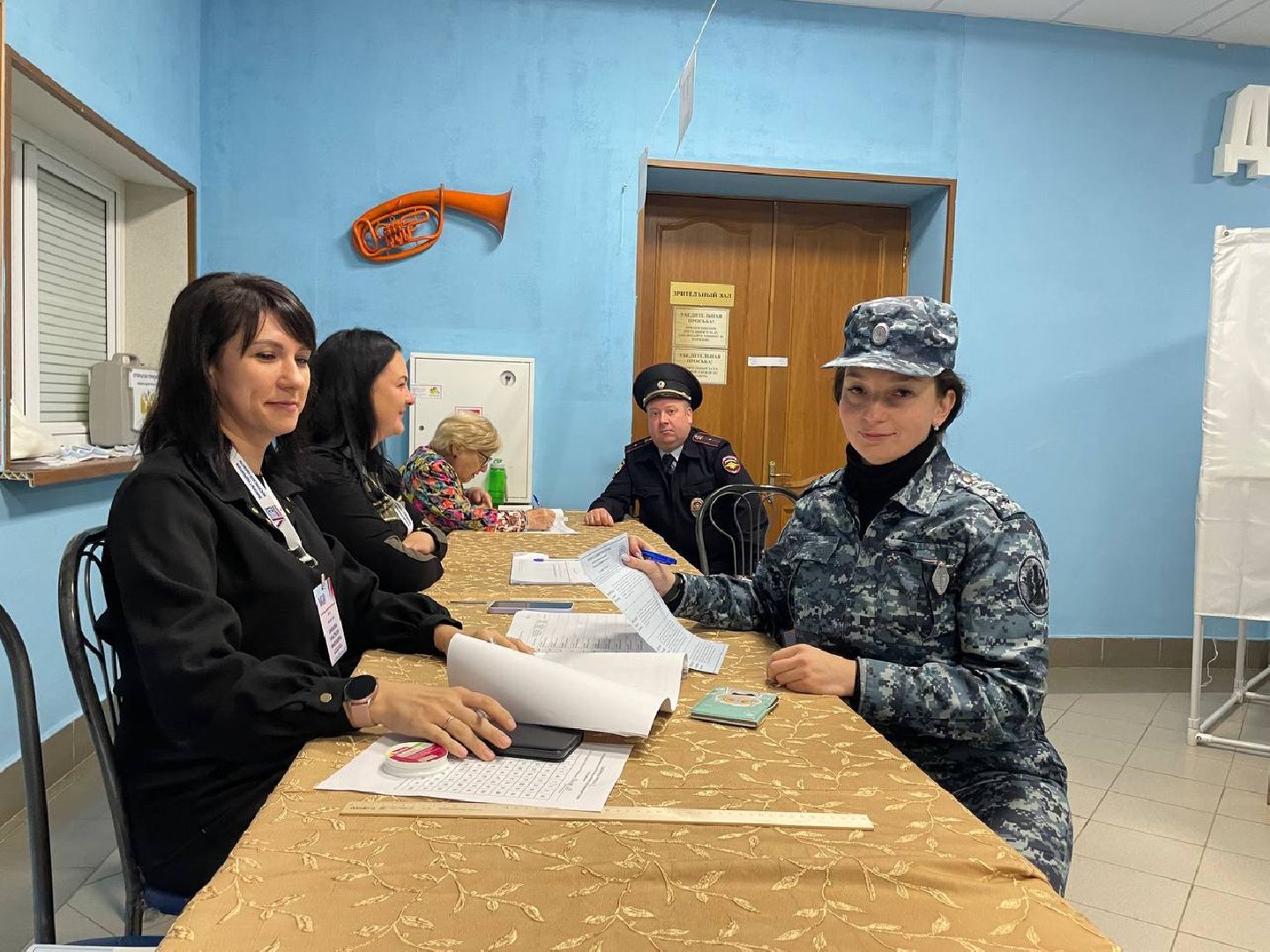 губернатора