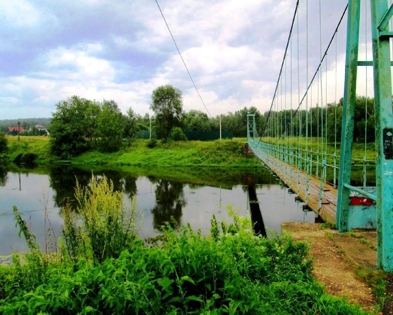 Город
