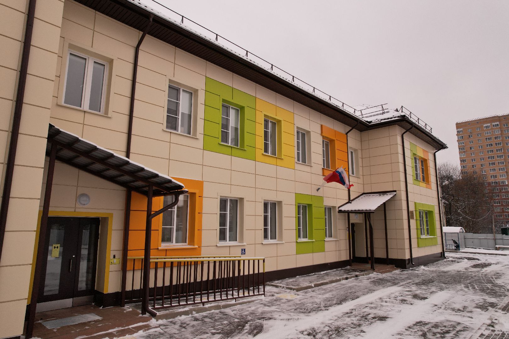 строитель
