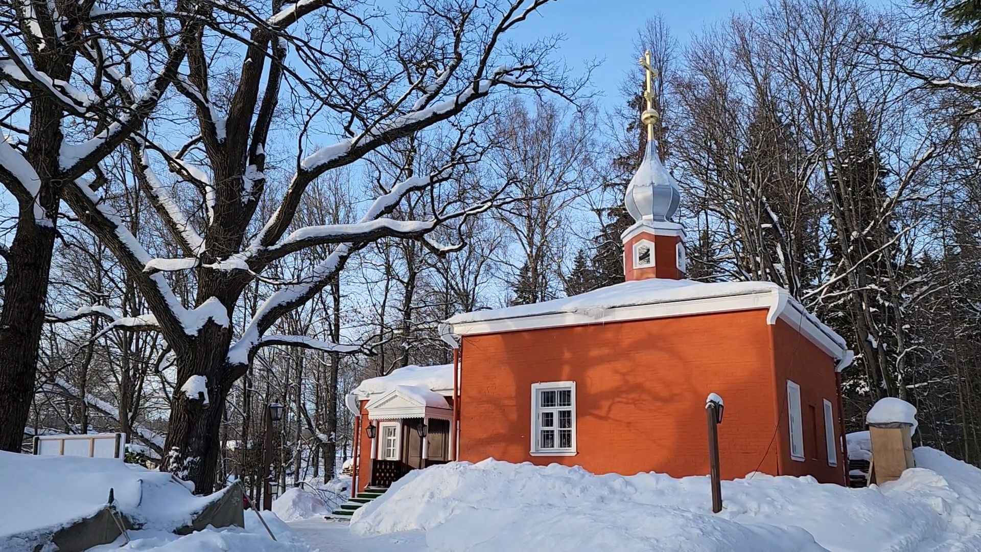 кино