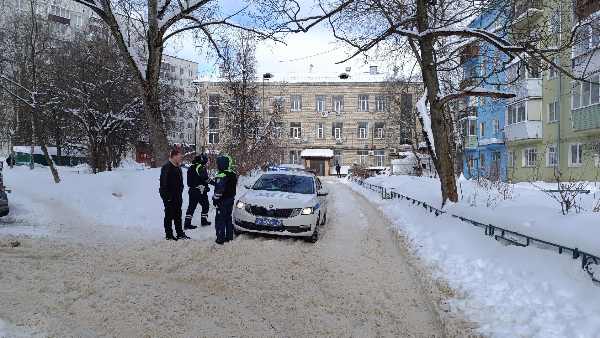 Лобня