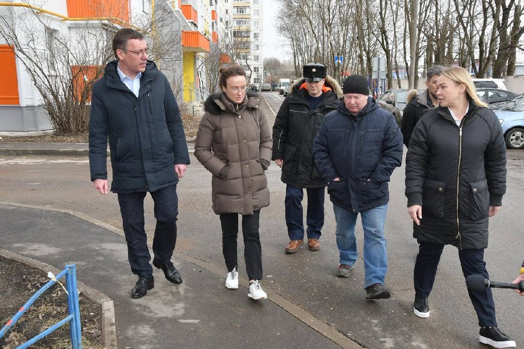 голос