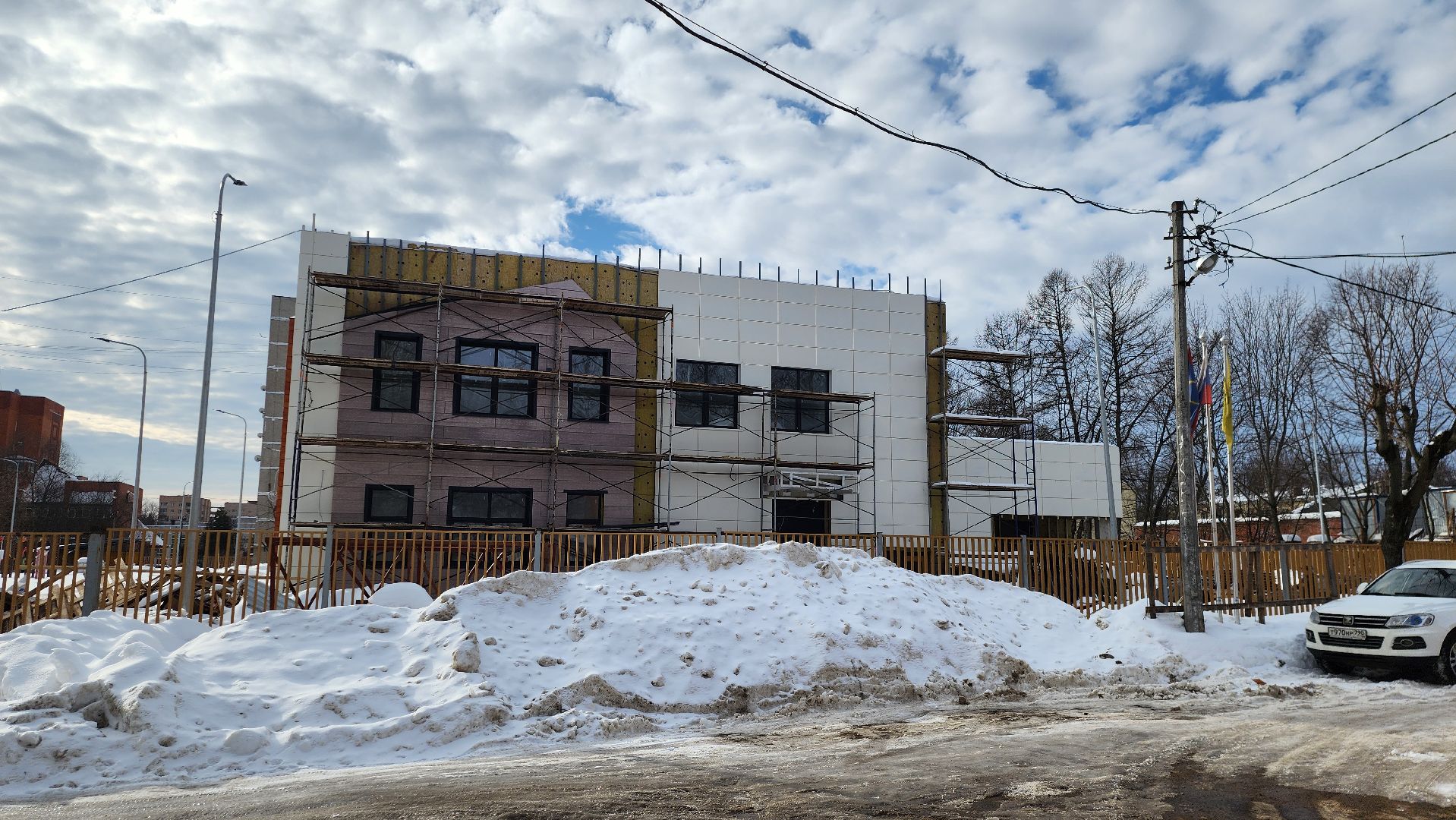 Строительство