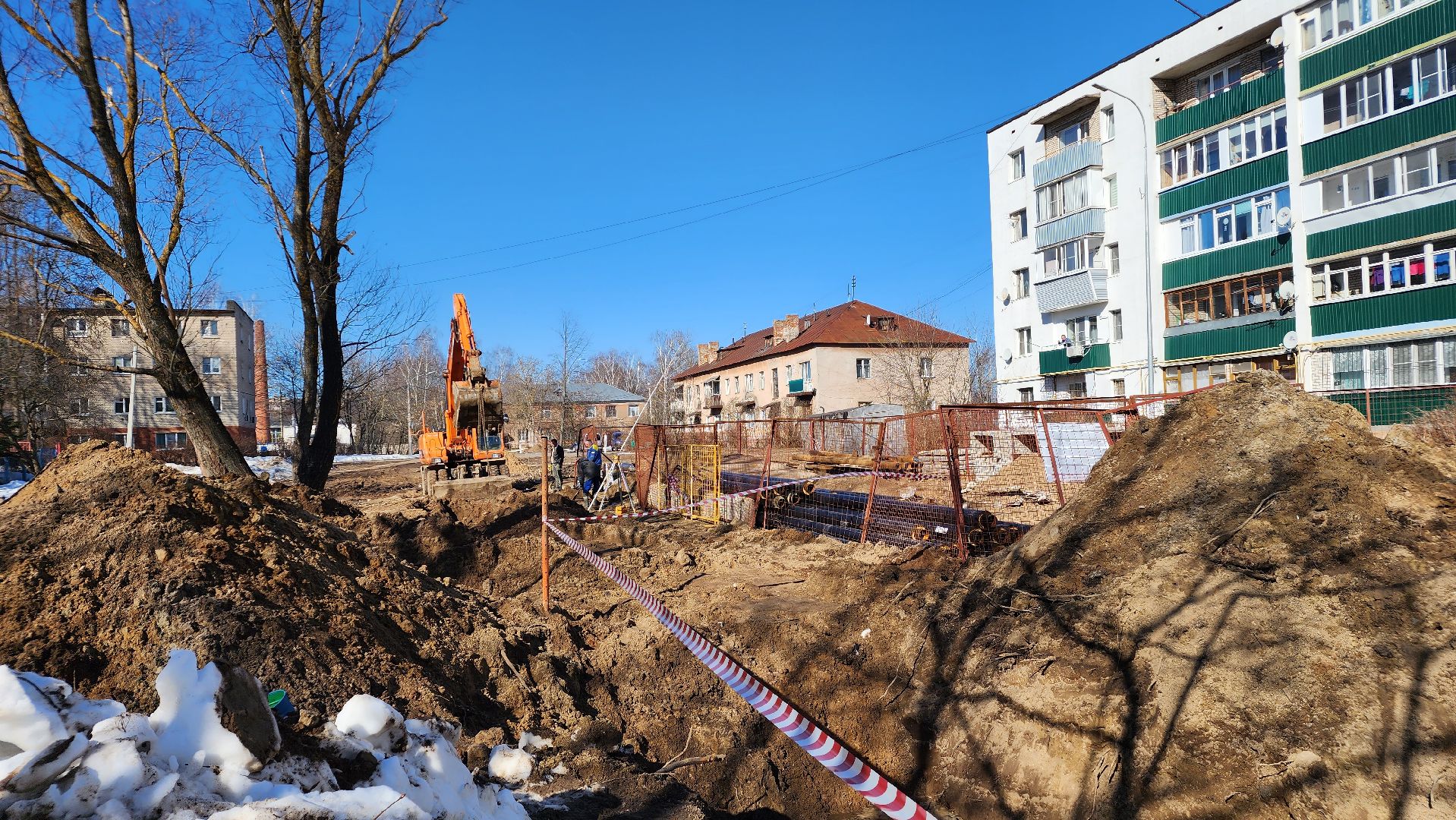Строитель