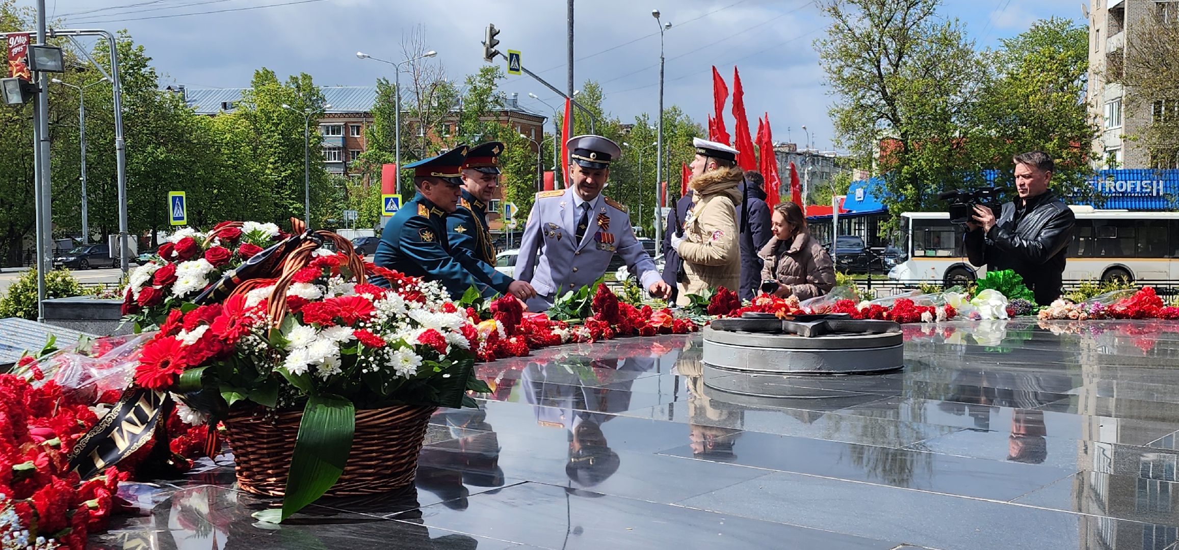 обелиск