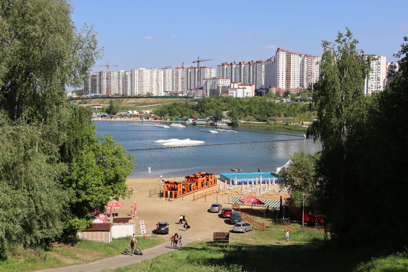 дзержинский