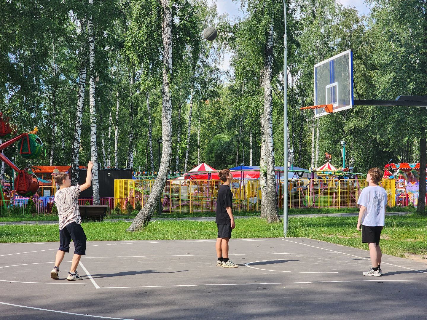 кино
