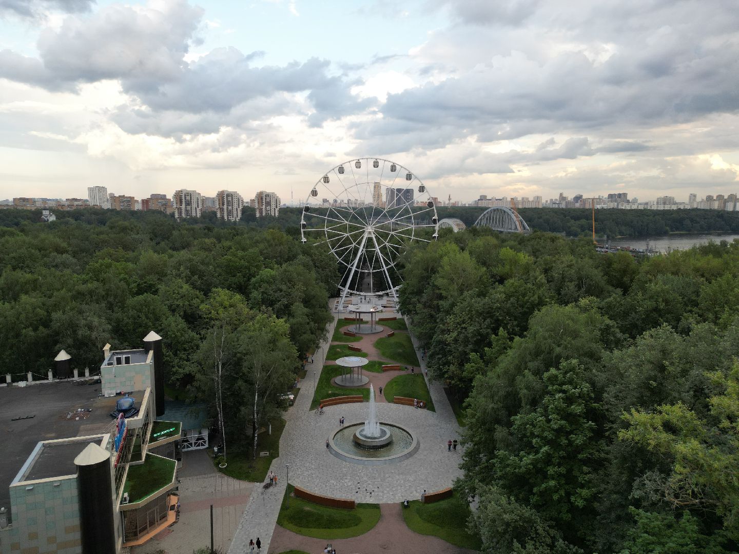 Благоустро