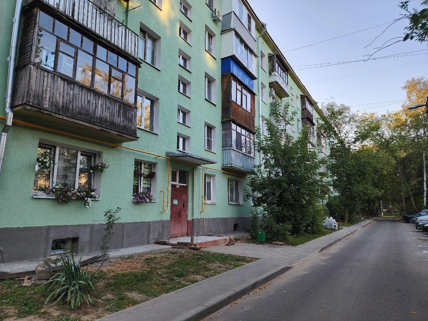 короле