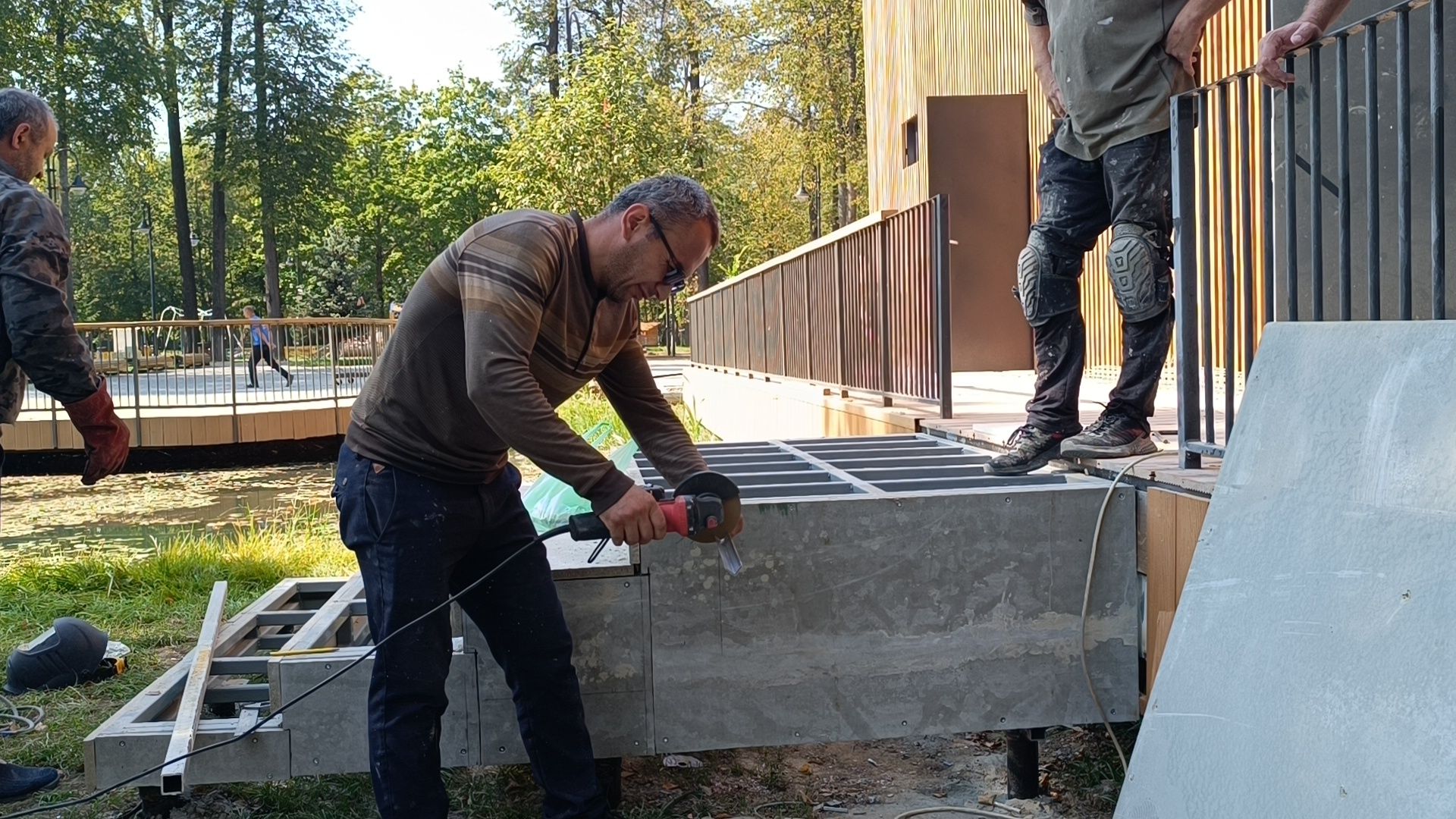 Строительство