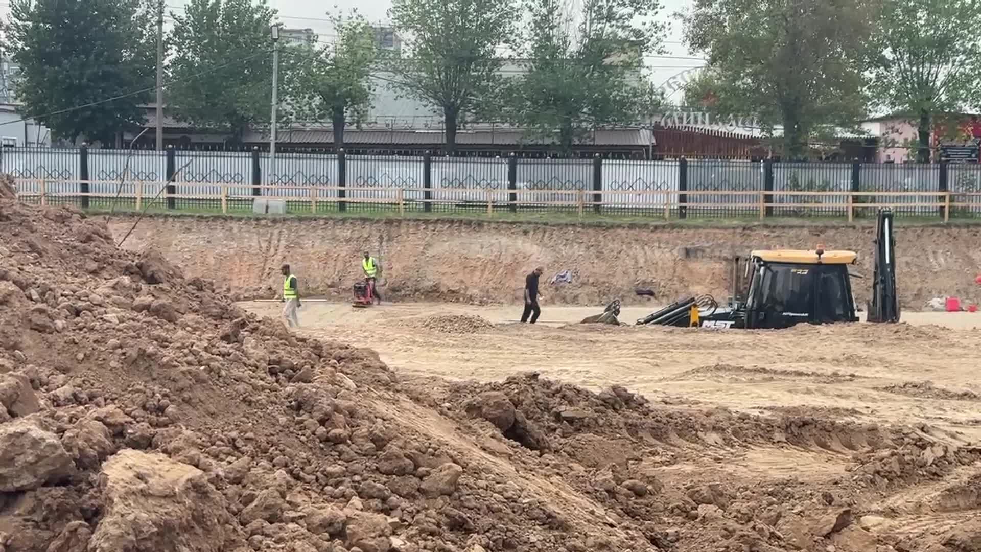 Работающим 65. Лифт завод. Работающим 65. Волгоград водопровод. Машиностроение пермского края.