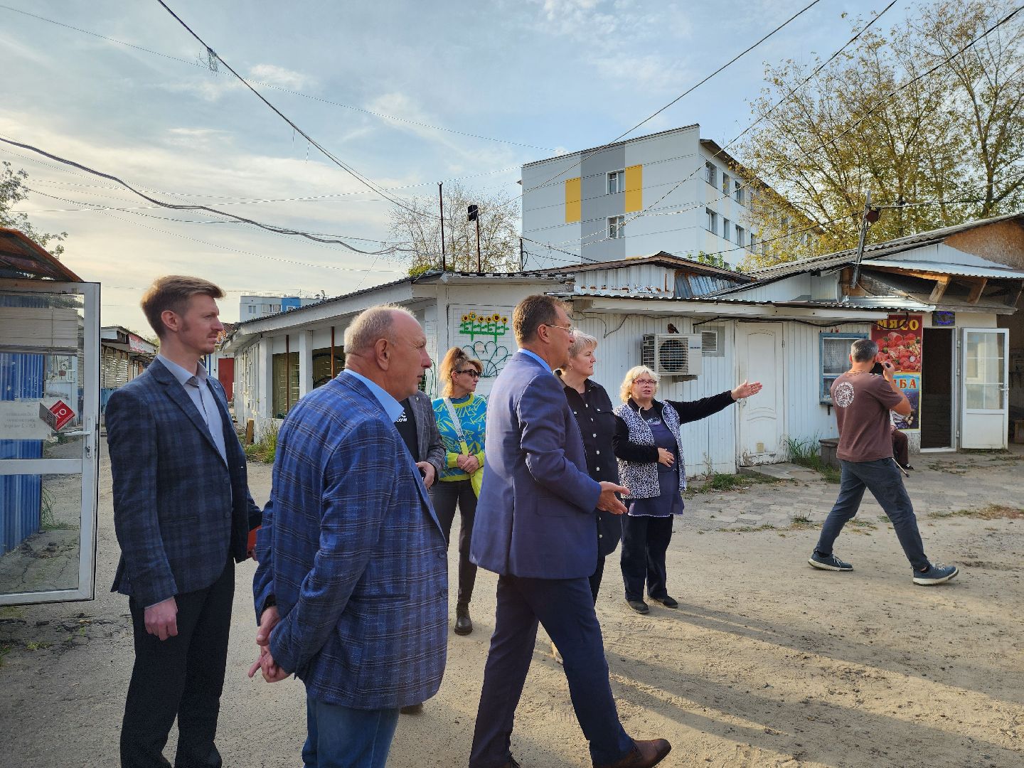 ели