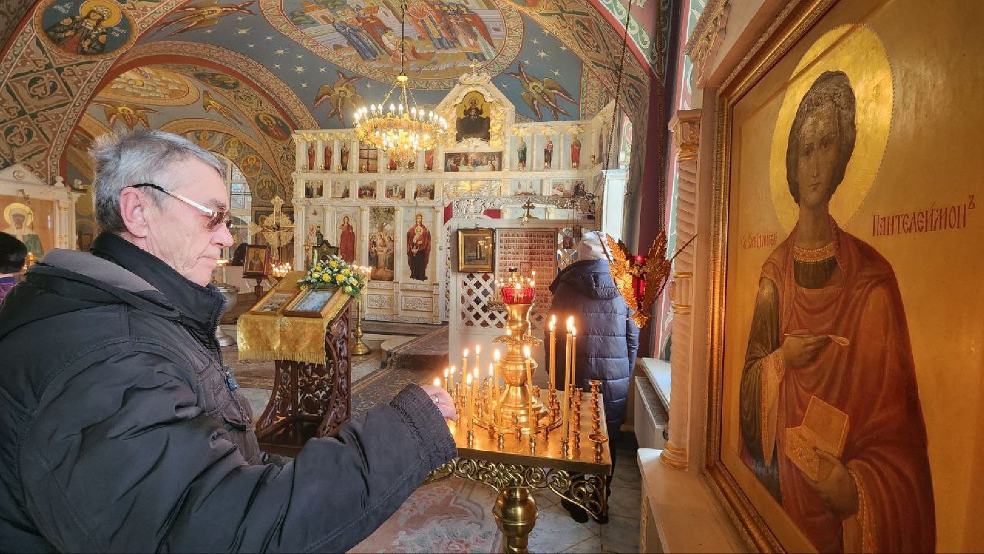 тв