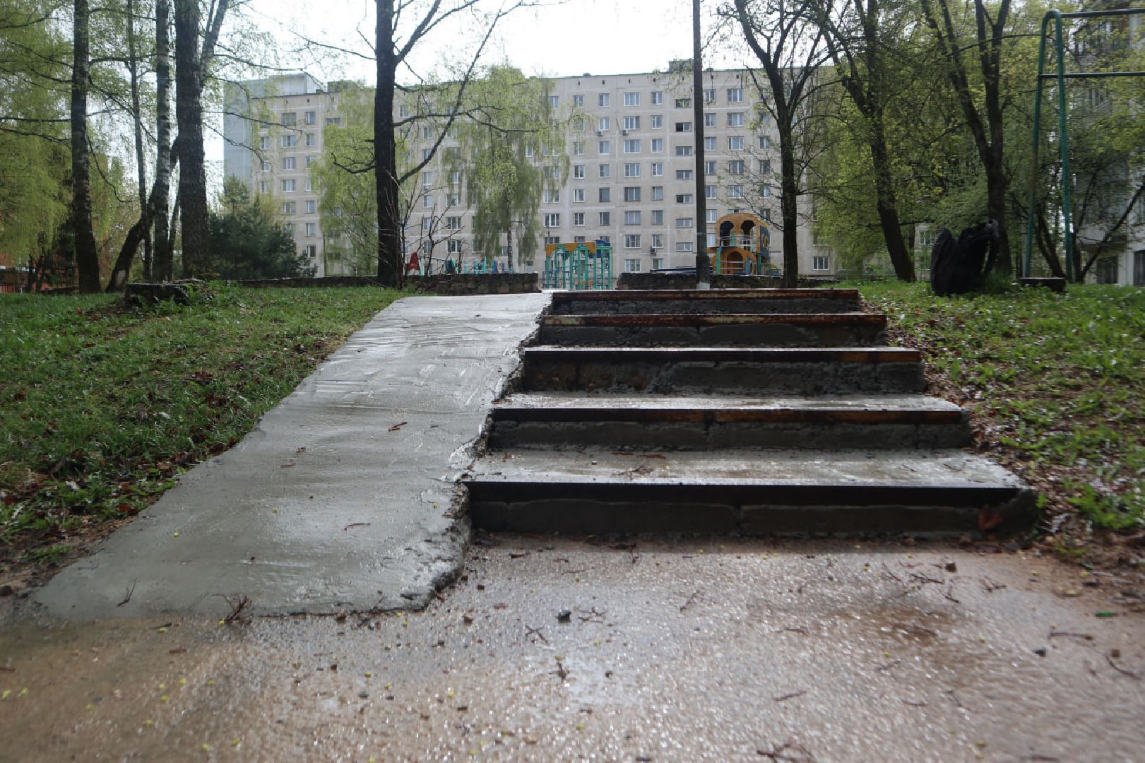 Благоустро