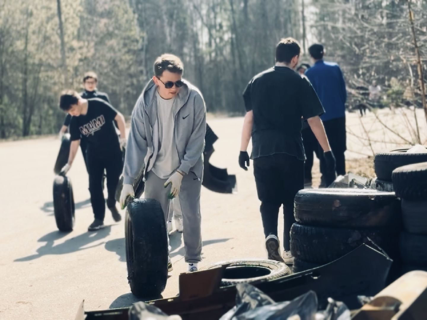волонтёр