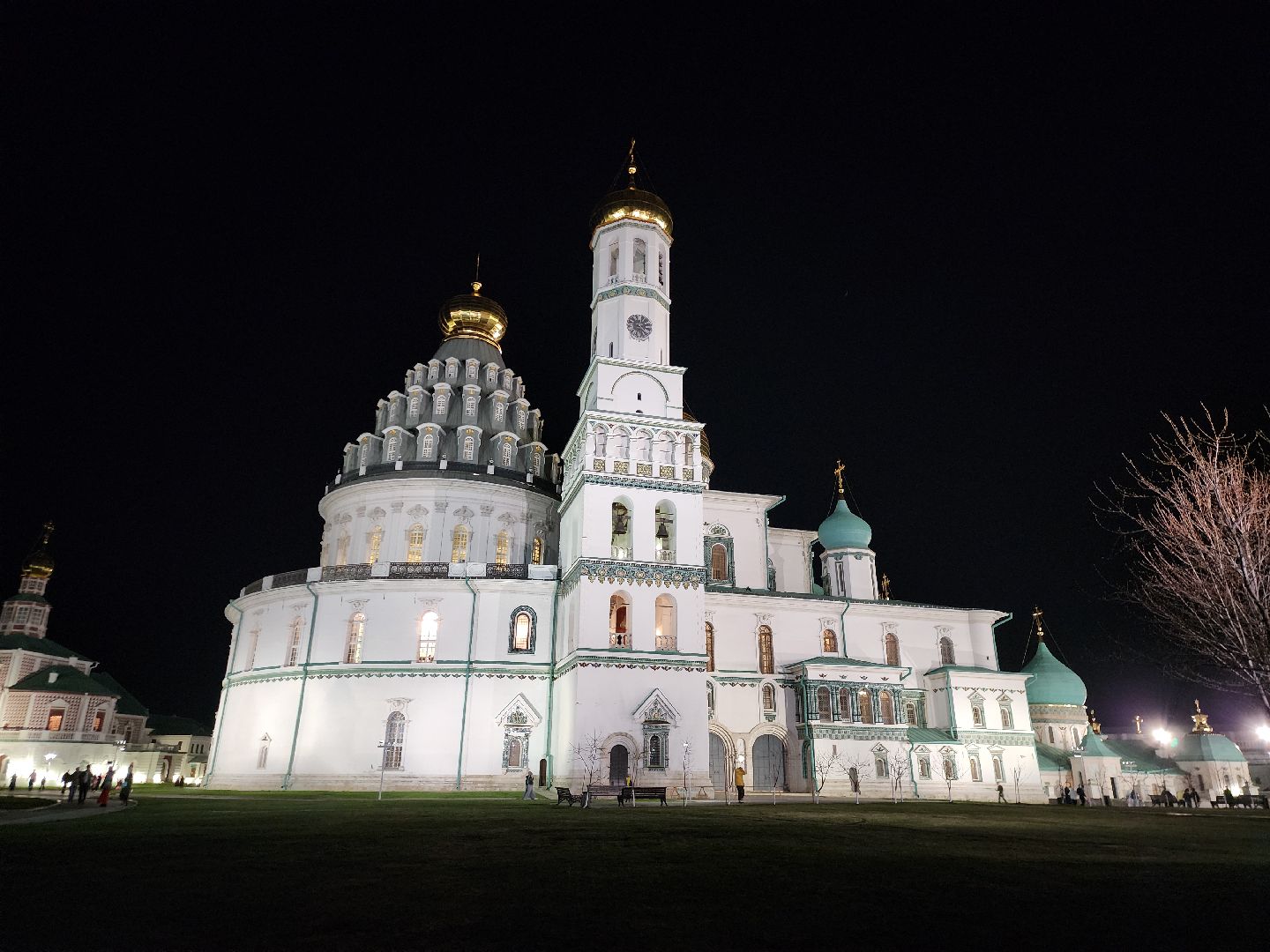 Монастырь