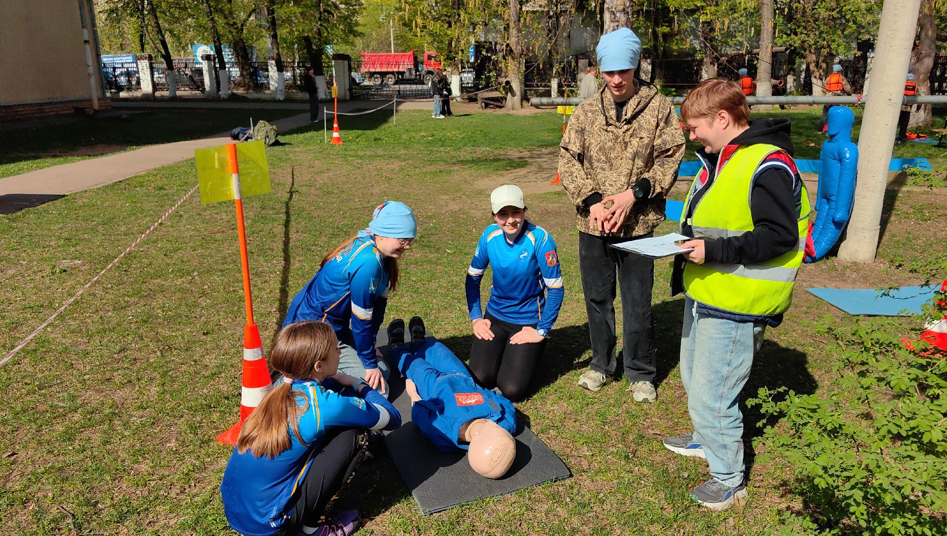безопасности