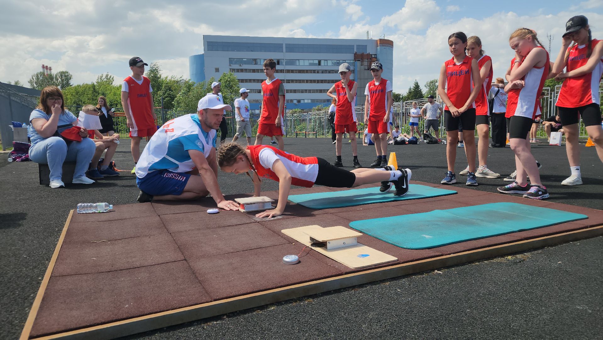 Спорт