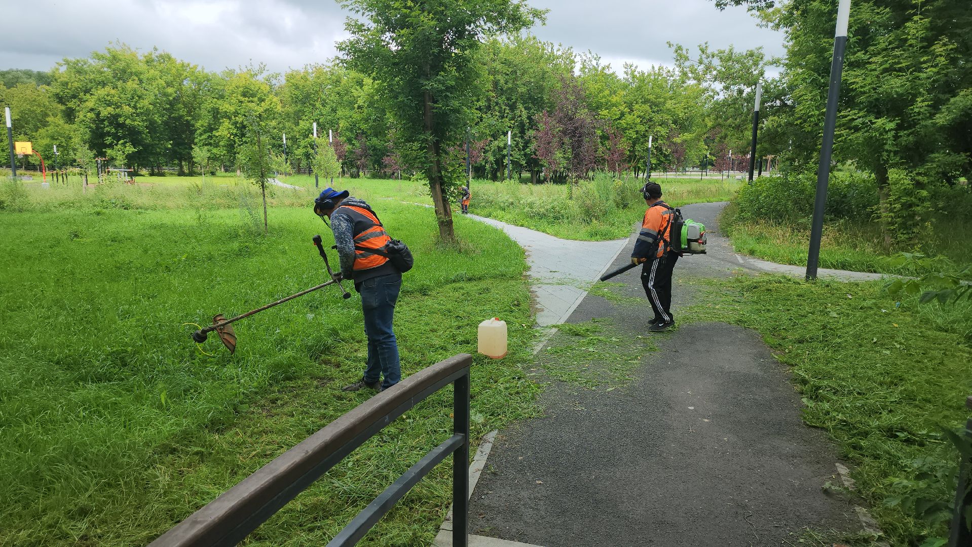 Уборка парка