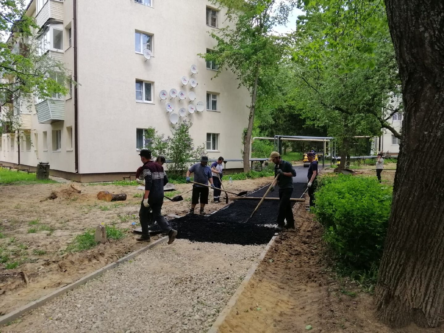 Благоустро